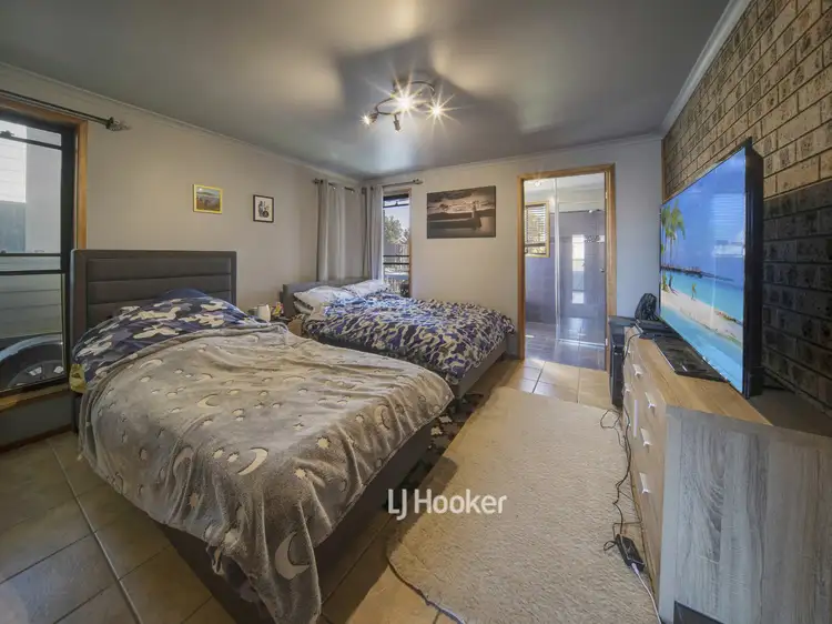 Fifth view of Homely house listing, 15 June Ave, Basin View NSW 2540