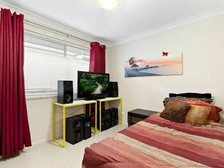 Sixth view of Homely house listing, 27 Diane Parade, Kallangur QLD 4503