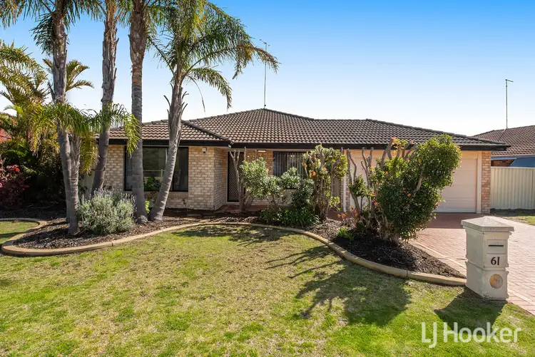 61 Templetonia Promenade, Halls Head WA 6210