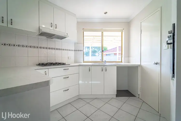 Sixth view of Homely house listing, 6 Cocos Court, Warnbro WA 6169