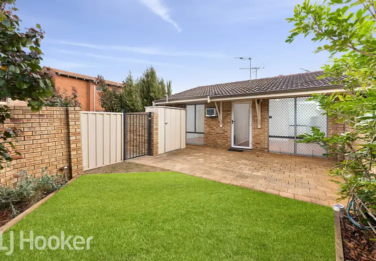 Fourth view of Homely villa listing, 1/129 Hubert Street, East Victoria Park WA 6101