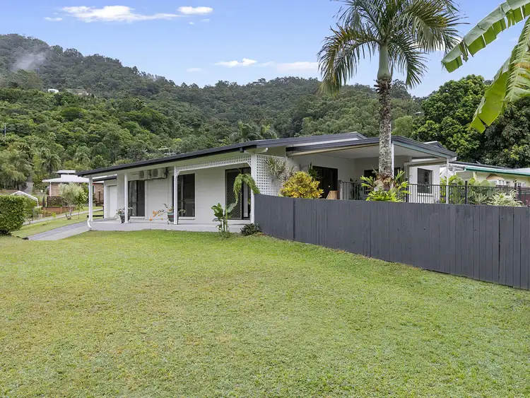 29 McFarlane Drive, Kanimbla QLD 4870