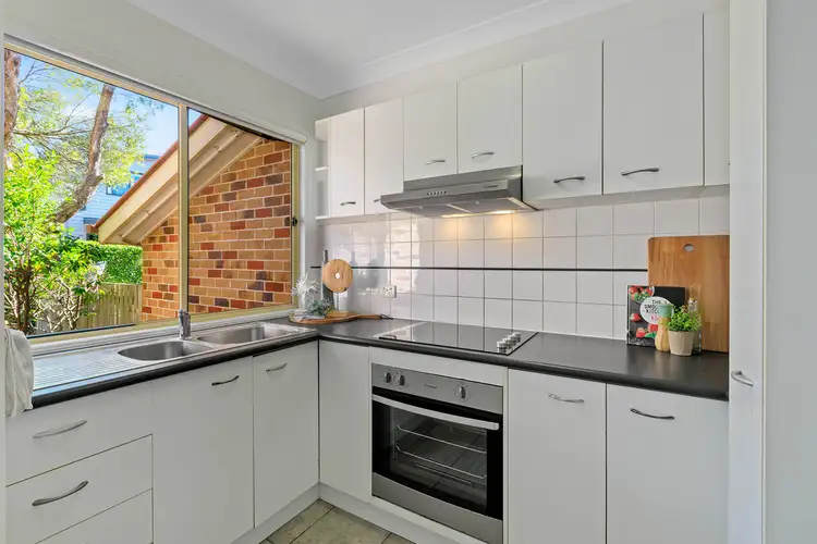 Third view of Homely townhouse listing, 2/55 Railway Parade, Norman Park QLD 4170