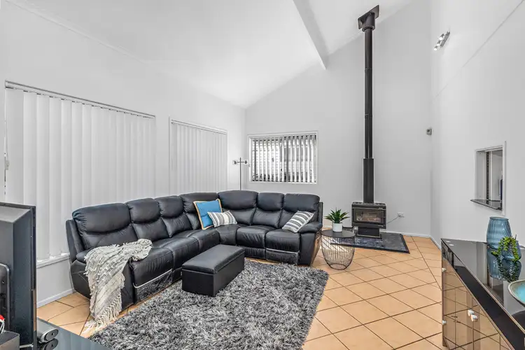 Second view of Homely house listing, 6 Belinda Court, Capalaba QLD 4157