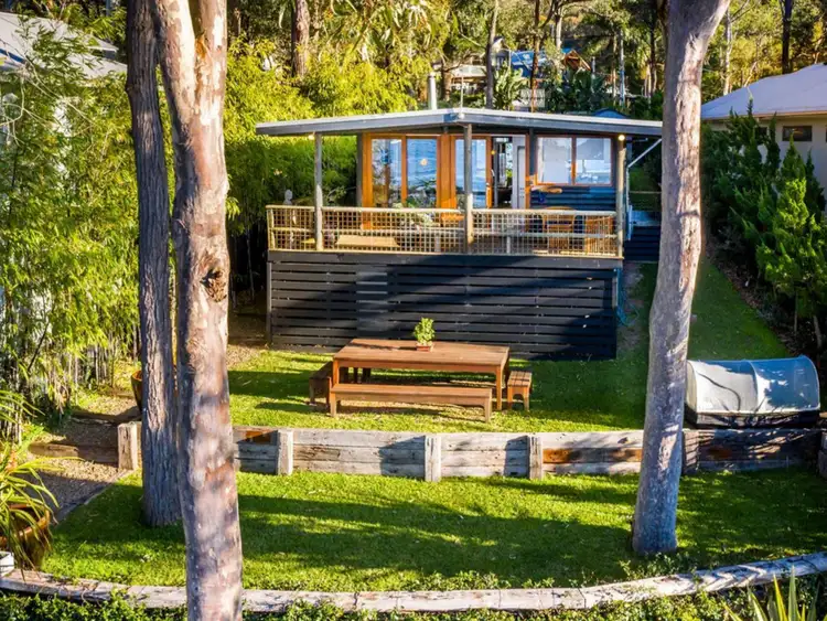 Fifth view of Homely house listing, 11 Florence Terrace, Scotland Island NSW 2105
