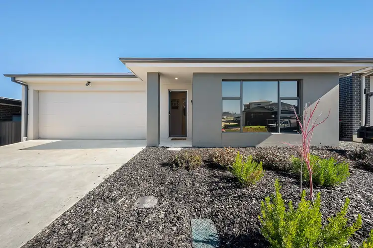 11 Lumsdaine Street, Moncrieff ACT 2914