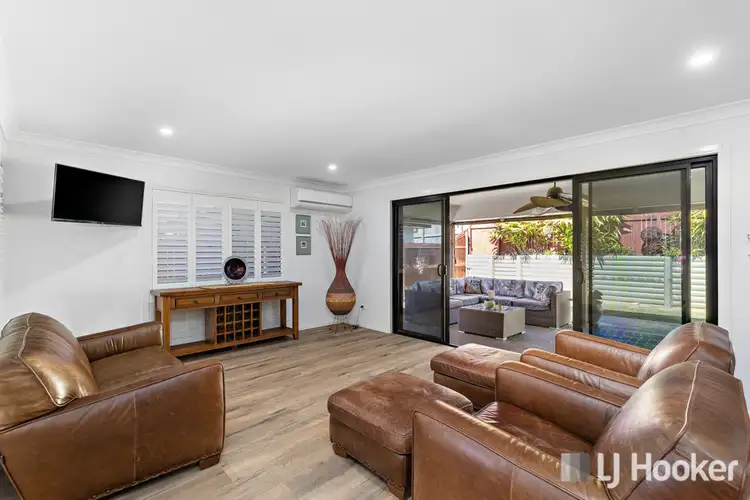 Second view of Homely house listing, 18 Skilton Place, Thornlands QLD 4164