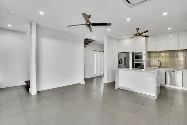 Sixth view of Homely townhouse listing, 2/32 George Crescent, Fannie Bay NT 820
