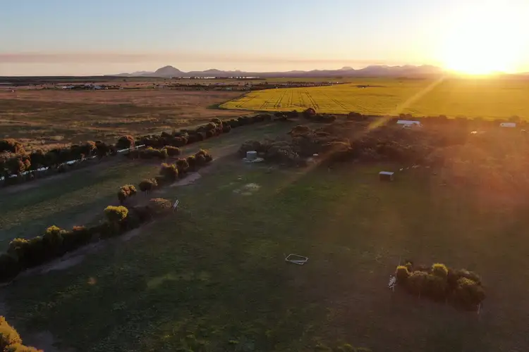 63 Verrucosa Parade, Hopetoun WA 6348