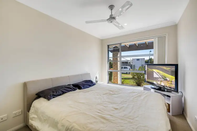 Sixth view of Homely semi-detached listing, 8 Farrer Street, Cranley QLD 4350