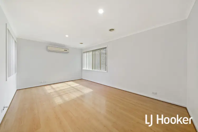 Third view of Homely house listing, 5 Weaver Place, Charnwood ACT 2615