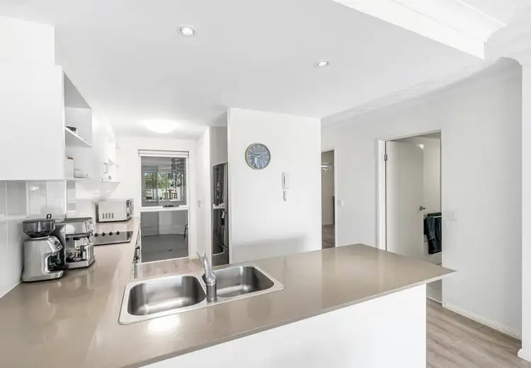 Seventh view of Homely apartment listing, Unit 3/888 Wynnum Rd, Cannon Hill QLD 4170