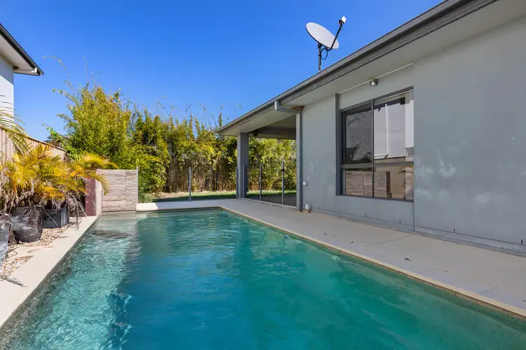 Second view of Homely house listing, 4 Marjoram Street, Thornlands QLD 4164