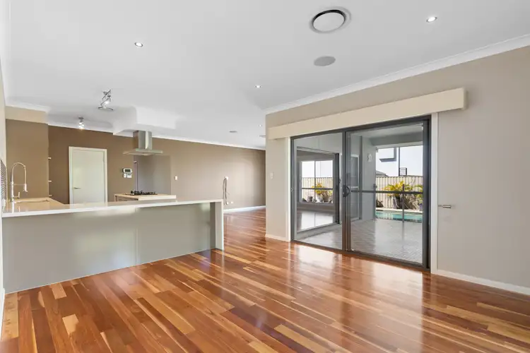 Fifth view of Homely house listing, 4 Marjoram Street, Thornlands QLD 4164