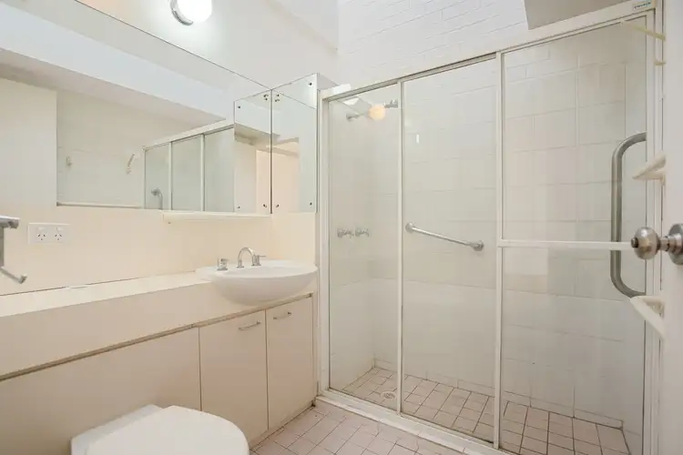 Sixth view of Homely unit listing, 18/10 Preston Road, Manly West QLD 4179