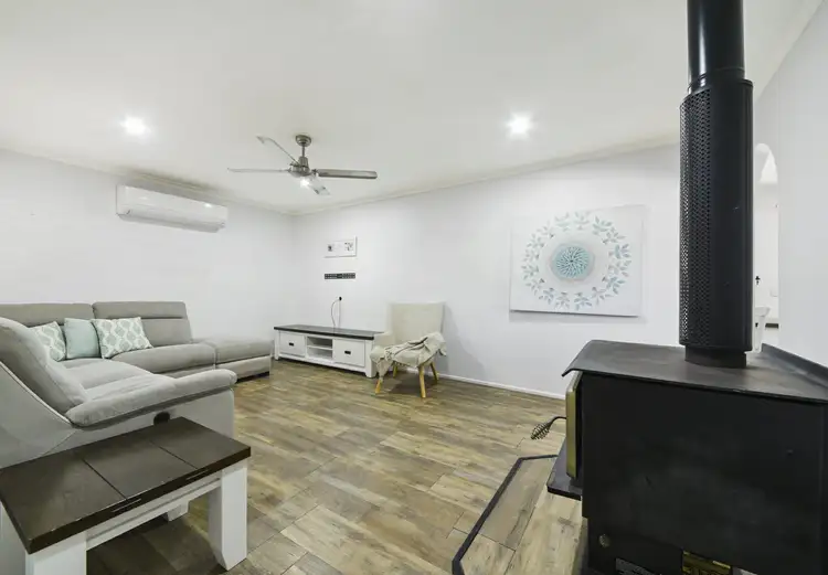 Fifth view of Homely house listing, 51 Melinda Court, Kallangur QLD 4503