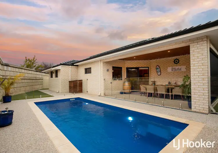 Second view of Homely house listing, 2/9 Ladham Turn, Canning Vale WA 6155