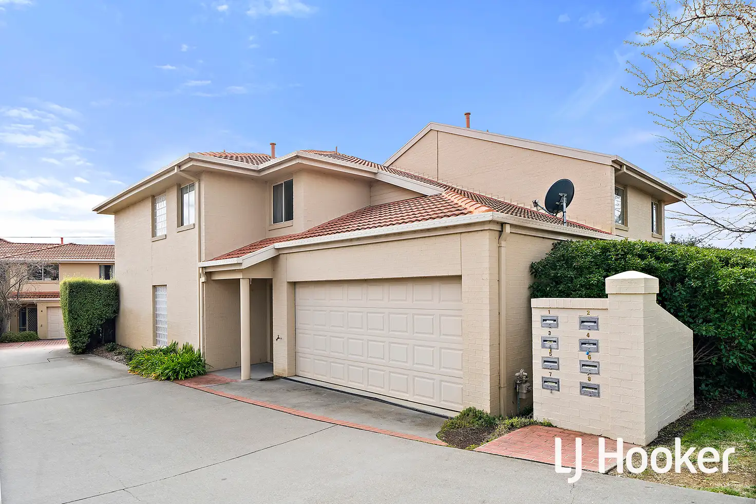 Main view of Homely townhouse listing, 1/95 Lampard Circuit, Bruce ACT 2617