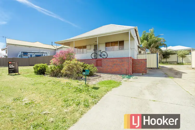 66 Deakin Street, Collie WA 6225
