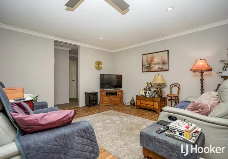 Fifth view of Homely house listing, 4 Podger Way, Brookdale WA 6112