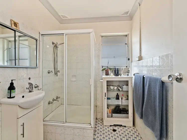 Sixth view of Homely house listing, 4/19 Kahibah Road, Waratah NSW 2298