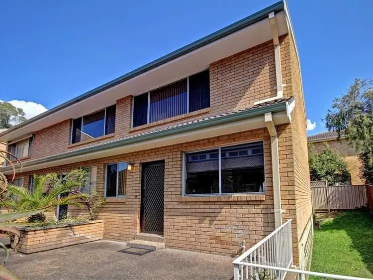Main view of Homely townhouse listing, 18/13-17 Moani Avenue, Gymea NSW 2227