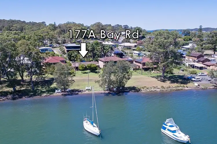 177A Bay Road, Bolton Point NSW 2283