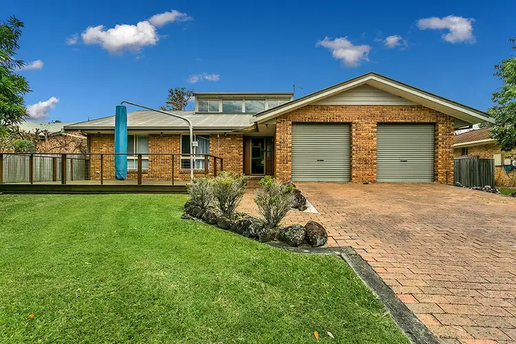 24 Natan Court, Ocean Shores NSW 2483