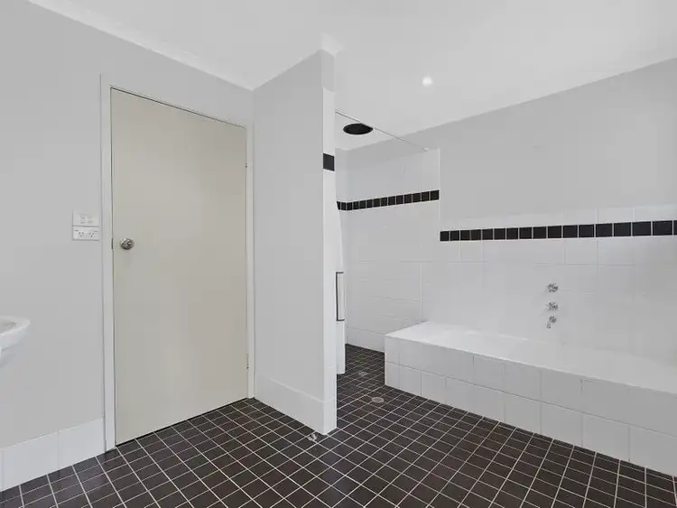 Fifth view of Homely house listing, 1 Pindarri Ave, Berkeley Vale NSW 2261