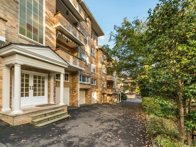 8/2a Shirley Road, Roseville NSW 2069