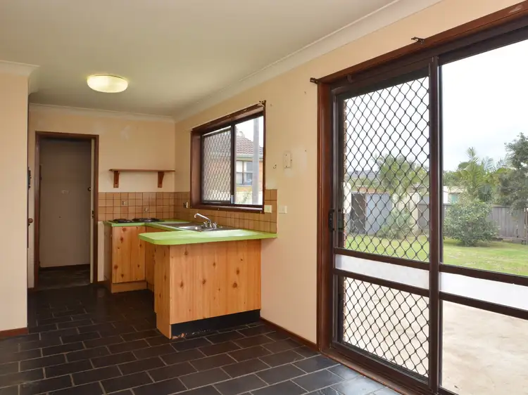 Second view of Homely house listing, 7 Barlow Close, Thornton NSW 2322