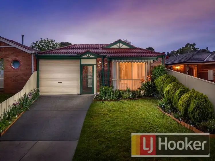 3B Boree  Court, Berwick VIC 3806