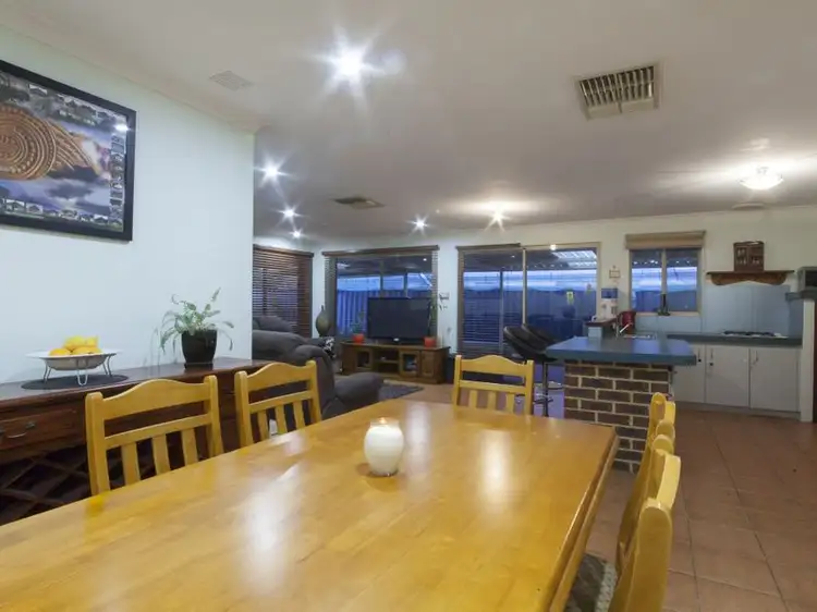 Fifth view of Homely house listing, 6 Fulham Close, Parmelia WA 6167