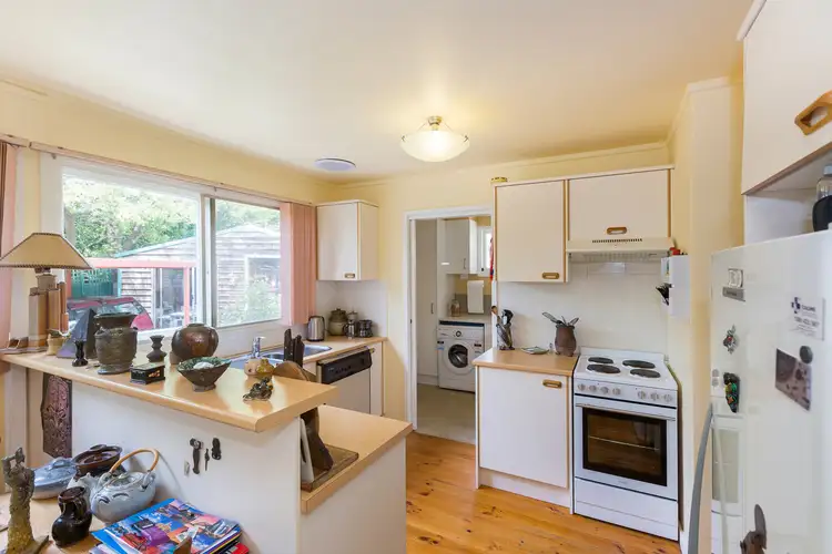 Fifth view of Homely house listing, 9 Rooth Place, Watson ACT 2602