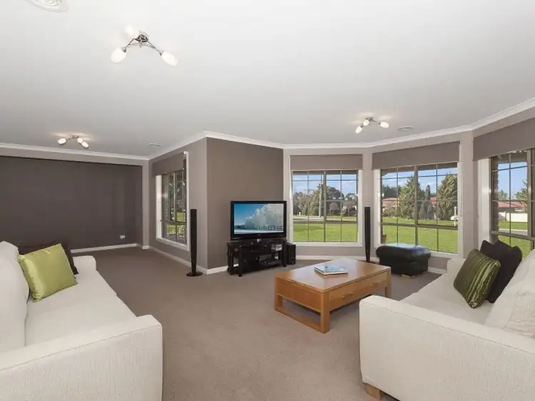 Fifth view of Homely house listing, 32 King William Court, Wallan VIC 3756