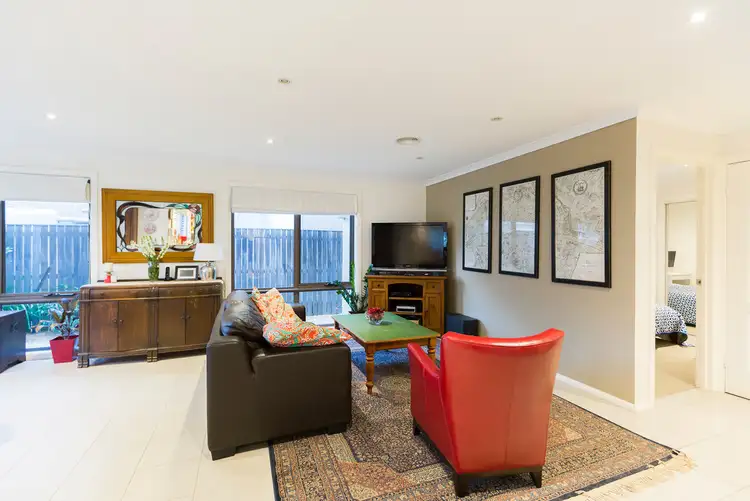 Sixth view of Homely house listing, 33 Helen Leonard Crescent, Forde ACT 2914