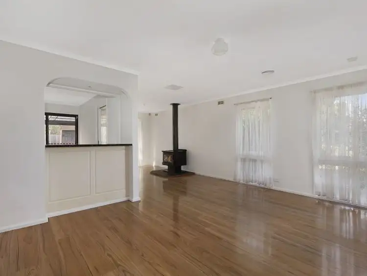 Sixth view of Homely house listing, 9 Coustley Close, Wallan VIC 3756
