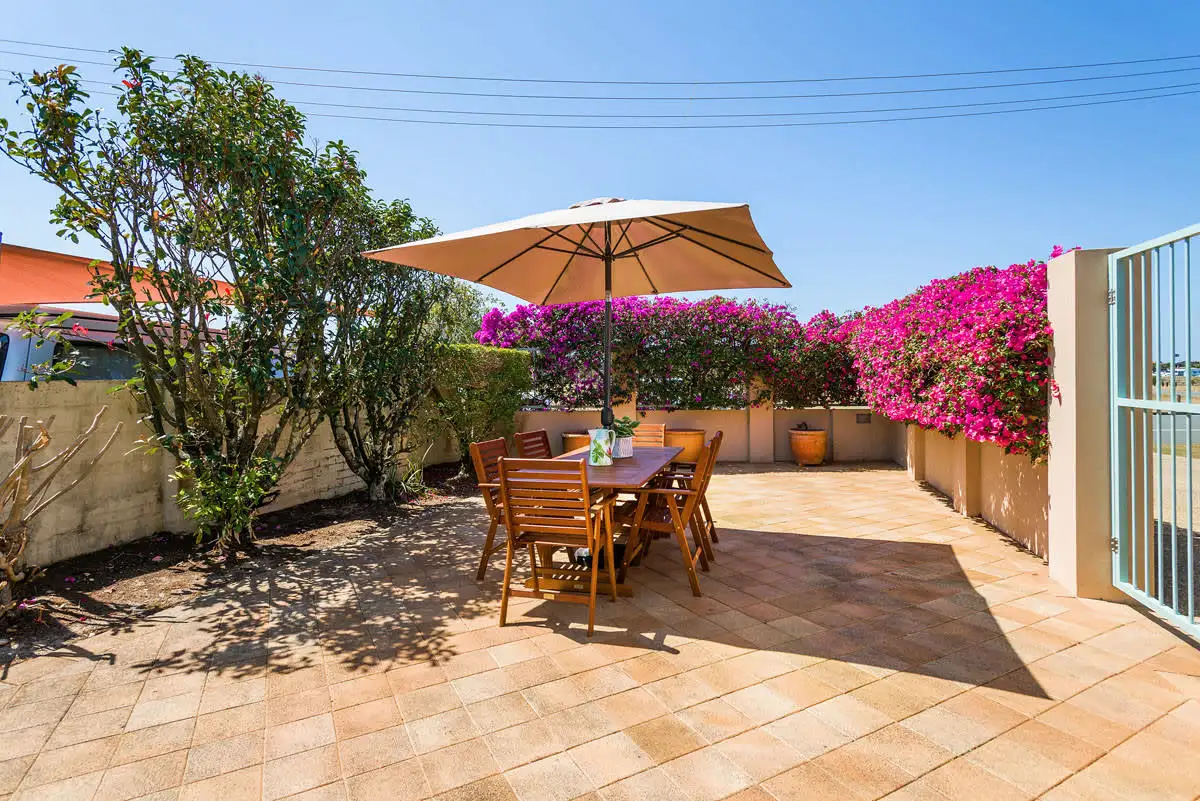 Main view of Homely semi-detached listing, 2/154 The Esplanade, Paradise Point QLD 4216