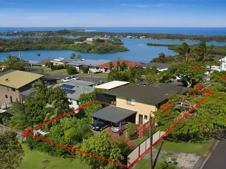 Fourth view of Homely house listing, 7 Walter Crescent, Banora Point NSW 2486