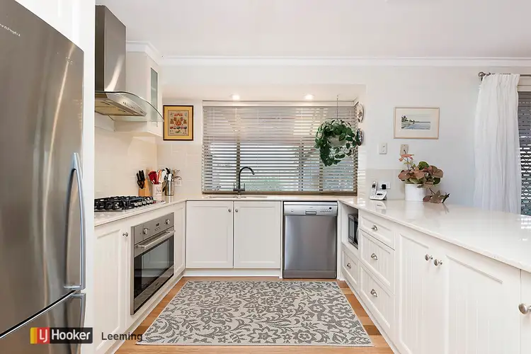 2/3 Wildwood Heights, Leeming WA 6149