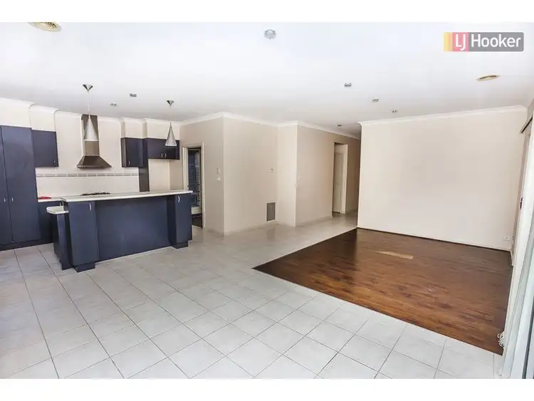 Fifth view of Homely house listing, 4 Peasholm Corner, Craigieburn VIC 3064