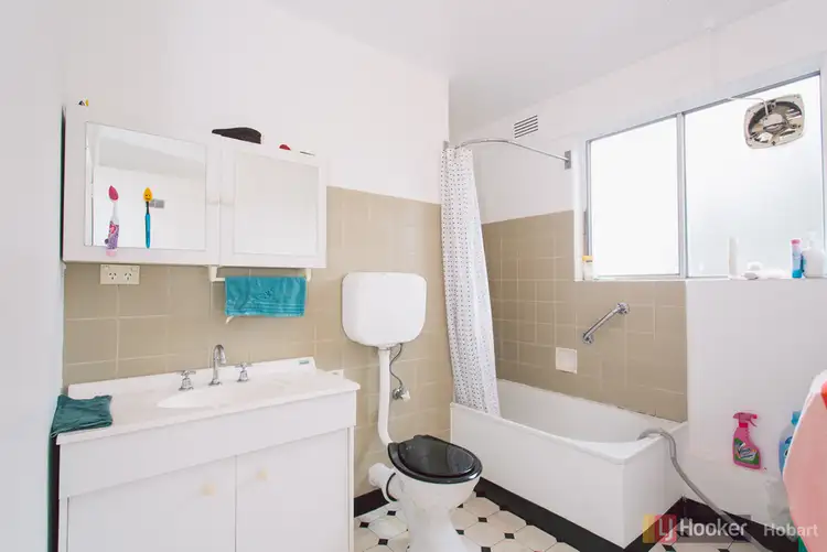Sixth view of Homely unit listing, 6/15 Greenlands Avenue, Sandy Bay TAS 7005