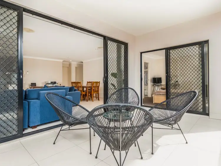 Second view of Homely unit listing, 4/5 Livingstone Street, Yeerongpilly QLD 4105