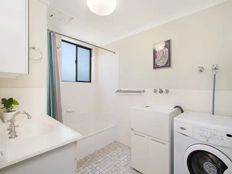 Fifth view of Homely unit listing, 1/91 Kitchener Street, Coorparoo QLD 4151