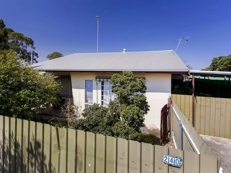 240 Railway Terrace, Taperoo SA 5017