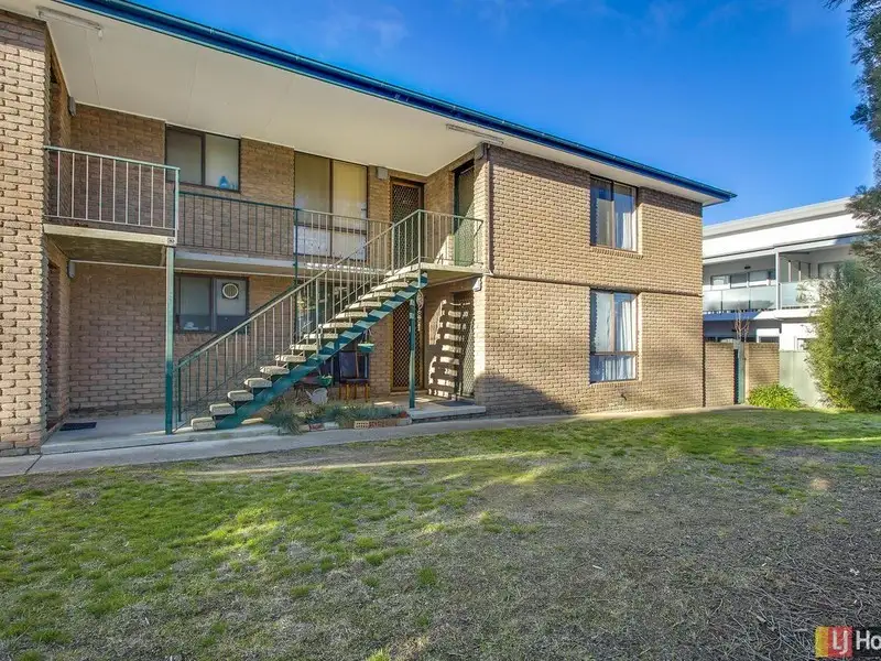 Main view of Homely unit listing, 2/90 Collett Street, Queanbeyan NSW 2620