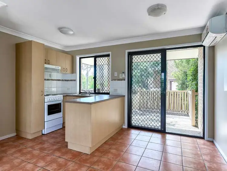 Fifth view of Homely block of units listing, 4 Bassano Street, Geebung QLD 4034