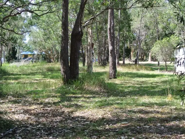 25 Panaroo Street, Macleay Island QLD 4184