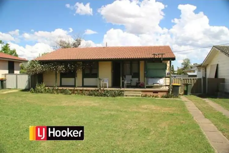 10 Bourne Street, Tamworth NSW 2340