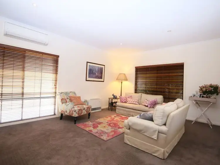 Third view of Homely townhouse listing, 2/21 Waller Street, Benalla VIC 3672